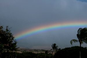 Regenbogen über Maui